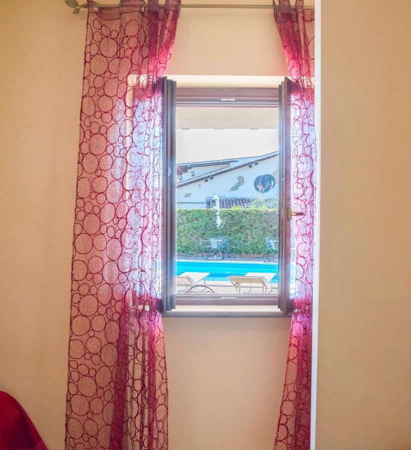 L'Infinito Bed & Breakfast Carbognano Bagian luar foto