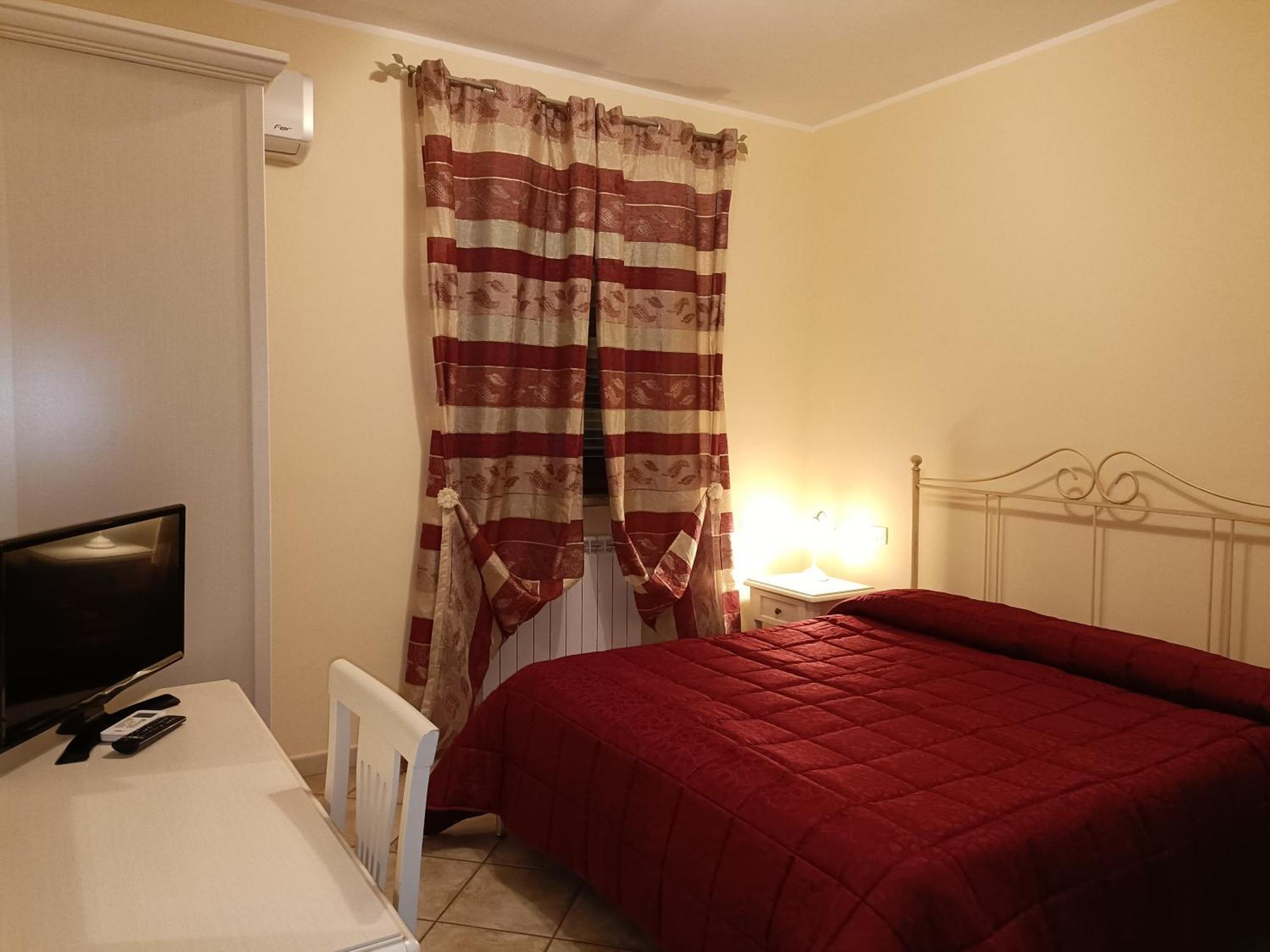 L'Infinito Bed & Breakfast Carbognano Bagian luar foto